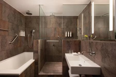Le Meridien Barcelona - 15
