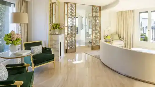 Four Seasons George v Paris - 128