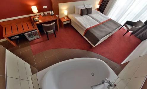 City Inn - 40