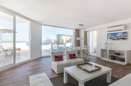 Fergus Style Cala Blanca Suites - 64