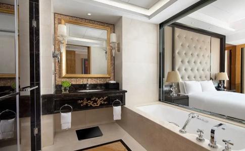 Hilton Nanjing - 38