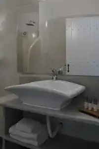 Suites of the Gods Cave Spa - 94