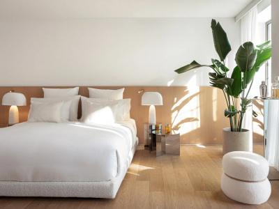 Vouliagmeni Suites - 64