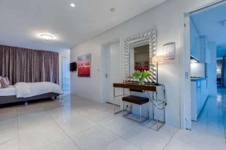 Black Pearl Apartment - 47