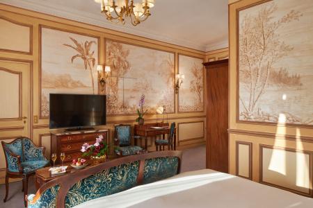Hôtel Raphael - 56