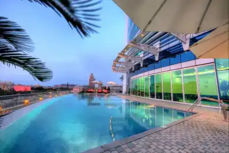 Tamani Marina & - 37