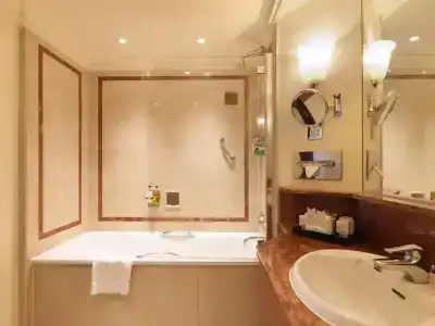 Radisson Blu Edwardian Hampshire, London - 36