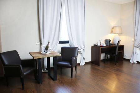 Th Roma - Carpegna Palace - 61
