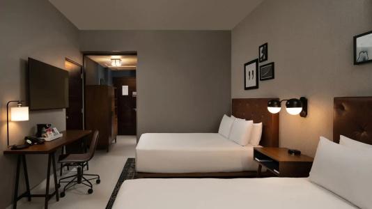 Four Points by Sheraton - 40