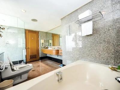 Montien Riverside - 60