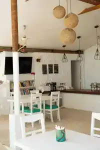 Vaali Beach Lodge Maldives - 16