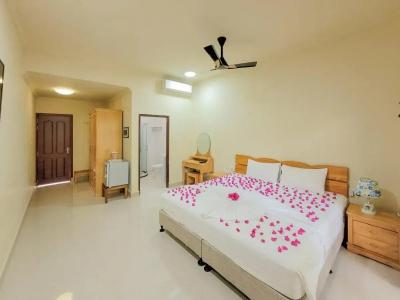 Sunrise Inn - 1