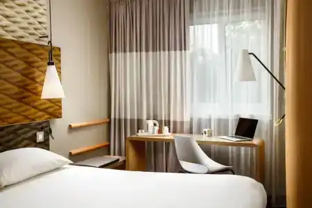 ibis London Stratford - 3