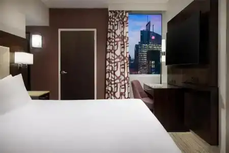 Hilton Garden Inn Times Square Central - 14