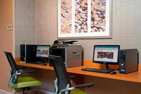 SpringHill Suites by Marriott - 13