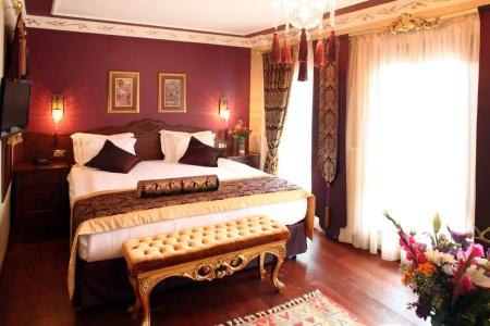 Rose Garden Suites - 53