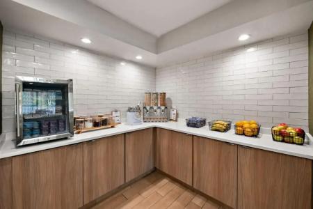 Fairfield by Marriott - 19