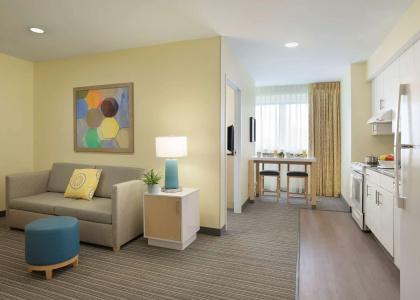 Sonesta New Orleans Es Suites - 48