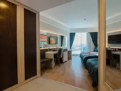 The Lumos Deluxe Resort & Spa - 49