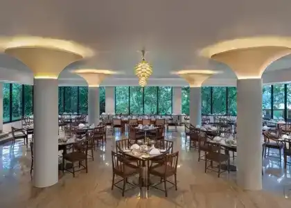 Earl's Regency - 11