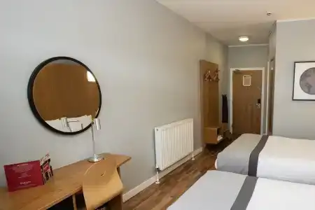 Ramada by Wyndham Belfast - 21