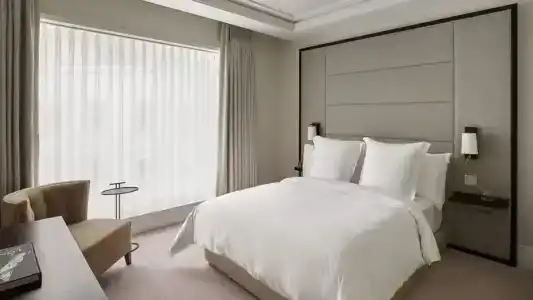 Four Seasons London at Ten Trinity Square - 91