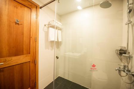 Maple & Apartment - 137