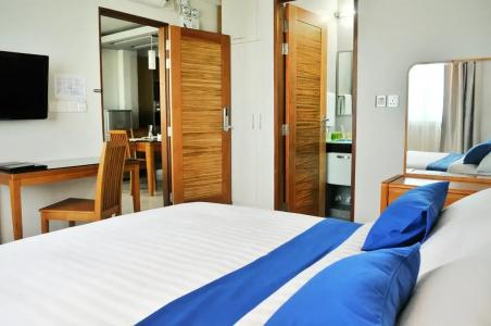 Airport Comfort Inn Premium - 6