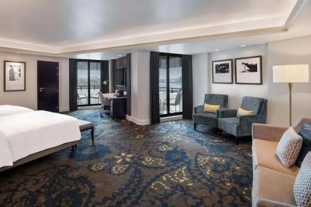 Radisson Blu, Dubai Deira Creek - 72