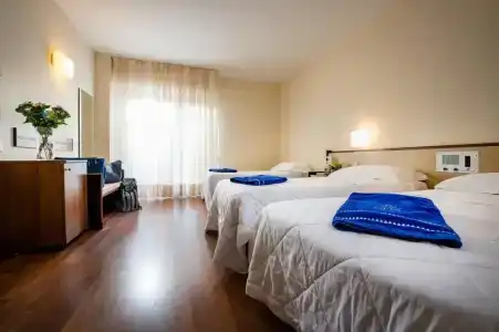 Astoria Palace - 3