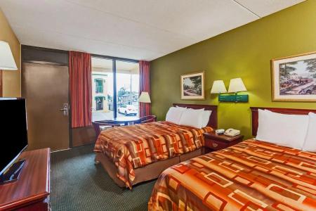 Days Inn by Wyndham Nashville Saint Thomas West Hospital - 11