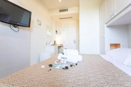 Ferretti Beach - 55