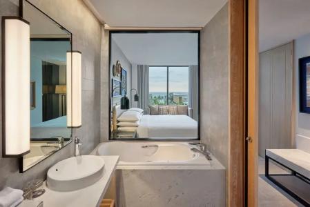 Four Points By Sheraton Phuket Patong Beach Resort - Sha Extra Plus - 62