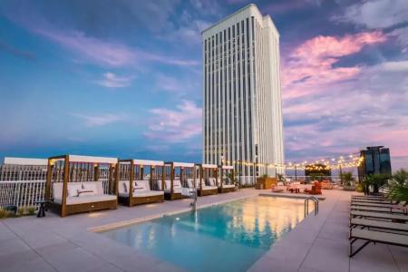 Canopy by Hilton Madrid Castellana - 0