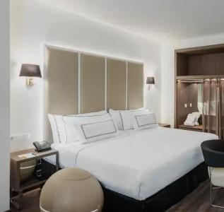 Melia Madrid Serrano - 34
