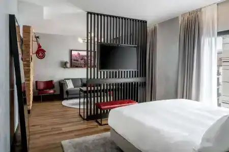 Paseo del Arte, a member of Radisson Individuals - 2