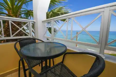 Nefeli Beach - living by the sea - 11