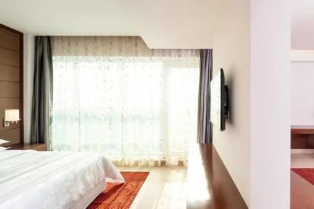 Four Points by Sheraton Sharjah - 14