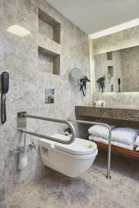 Renata Boutique Sisli - 57