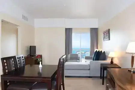 Ramada by Wyndham Beach Ajman - 29