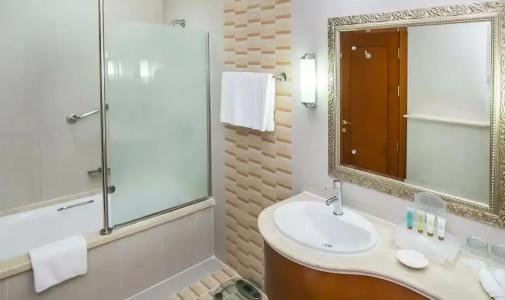 Holiday Inn Bur Dubai - Embassy District - 38