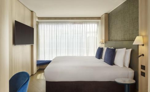 The Westminster London, Curio Collection by Hilton - 3
