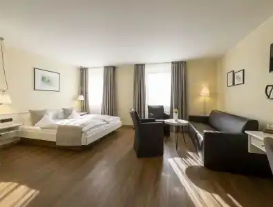 Deutscher Hof - 12