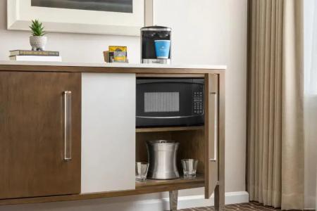 Hilton New Orleans / St. Charles Avenue - 44