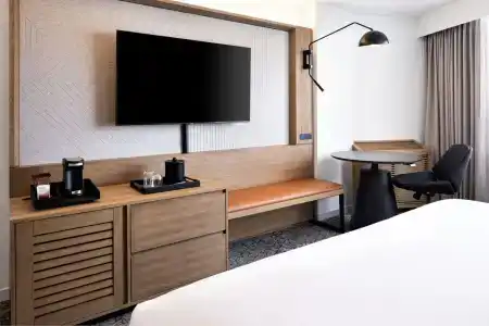 Sheraton Downtown - 8