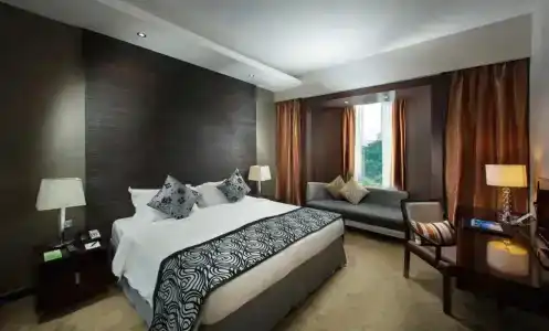 Peninsula Excelsior - 49