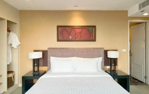 Urbana Sathorn, Bangkok - 71