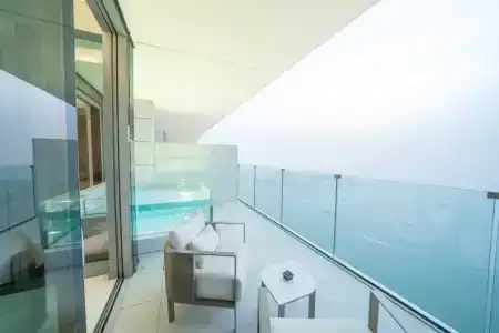 Five Luxe Jbr - 65