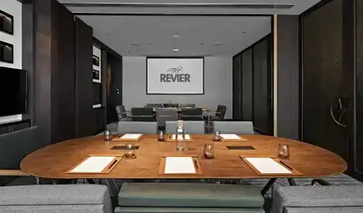 Revier Dubai - 16