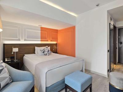 DoubleTree by Hilton Bucharest Unirii Square - 32